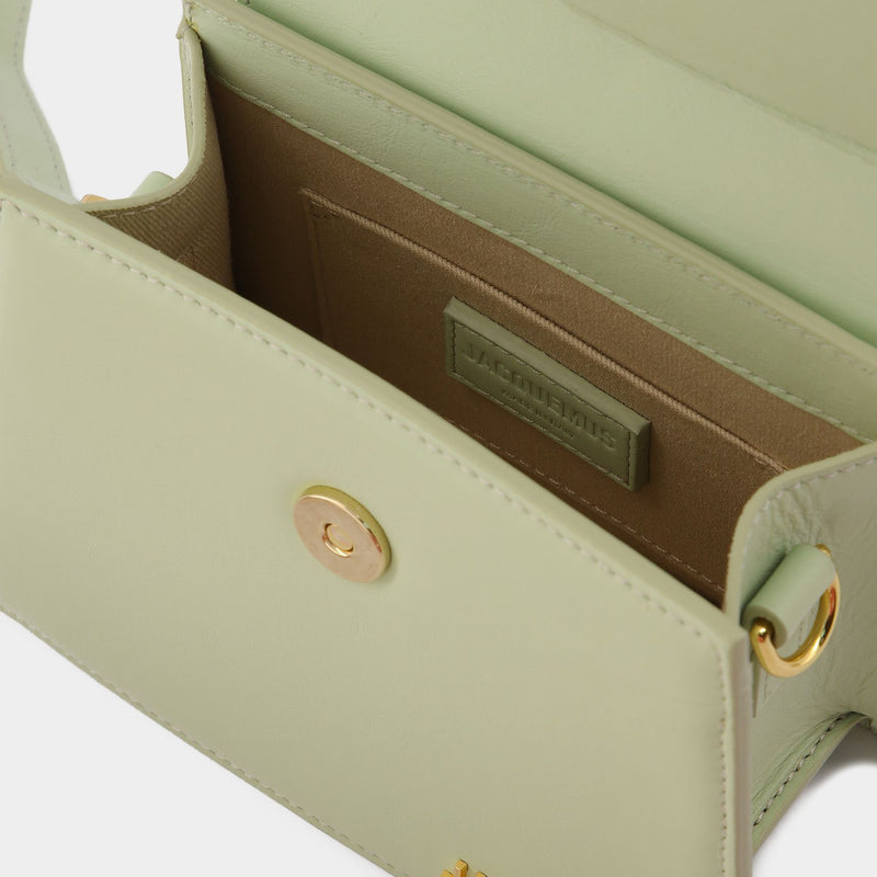 Le Chiquito bag Medium in Green Leather