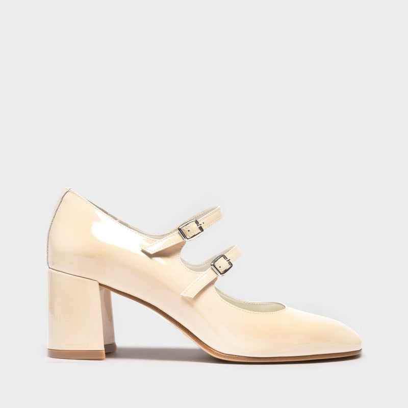Alice Pumps in Beige Patent Leather