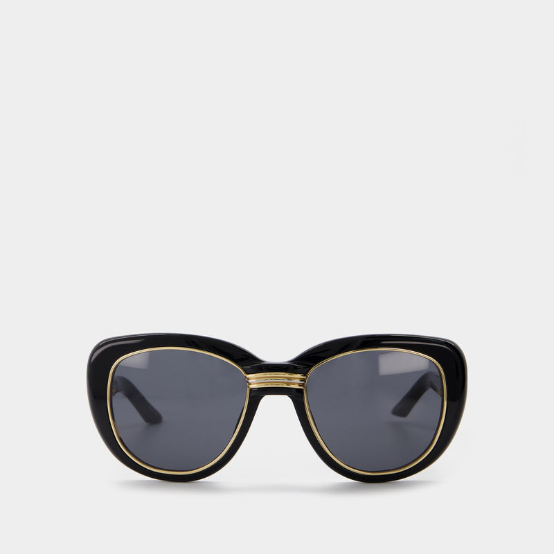 Cat Eye Sunglasses in Black Acetate