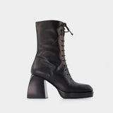 Bulla Lace Boots in Black Leather