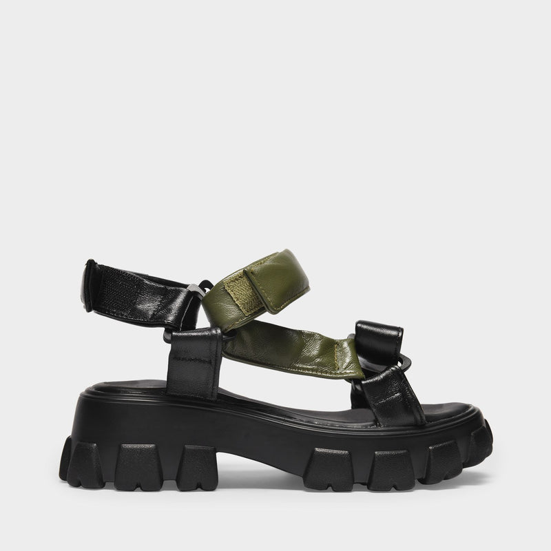 Trekky Sporty Sandals in Black and Kaki Leather